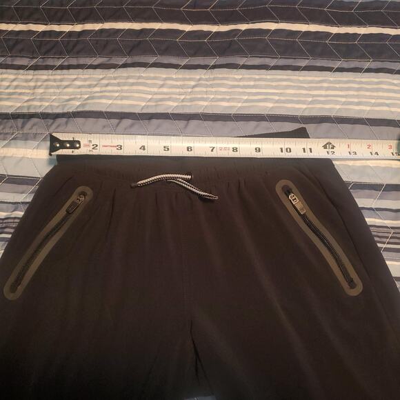 Athleta Girl Size 8/10 Discovery Camp Capri Jogger with Zip Slash Pockets - Picture 7 of 10